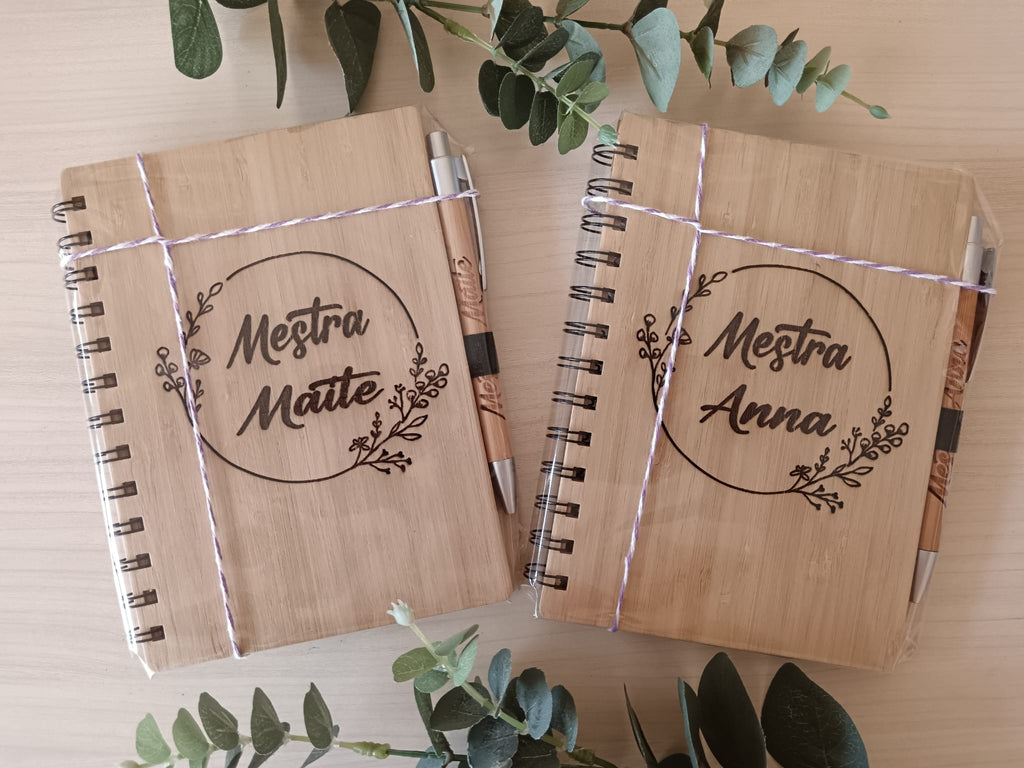 Libreta Bambú con bolígrafo personalizada.