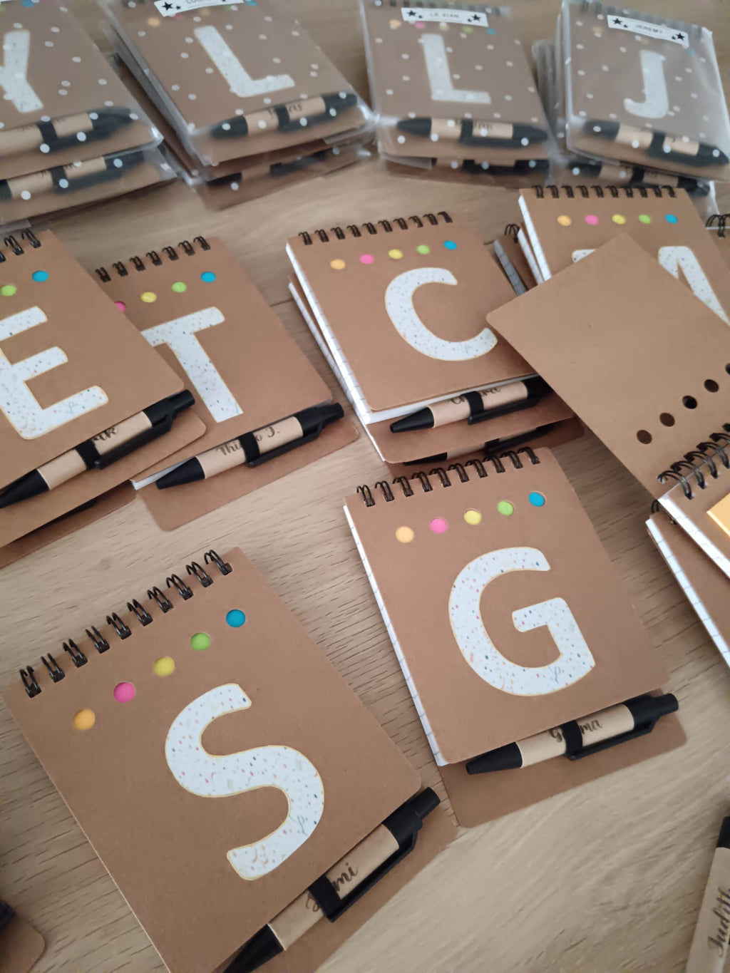 Mini libreta con bolígrafo personalizados
