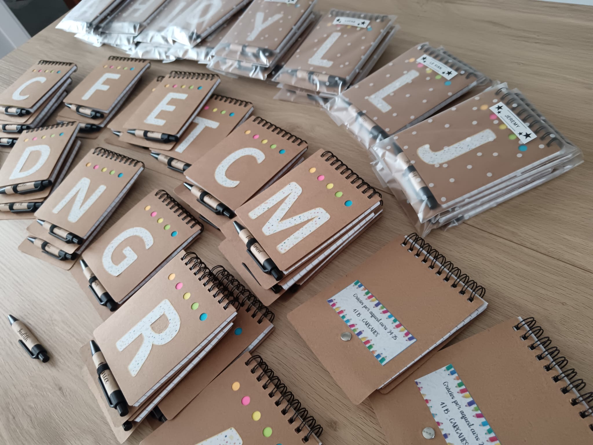 Mini libreta con bolígrafo personalizados