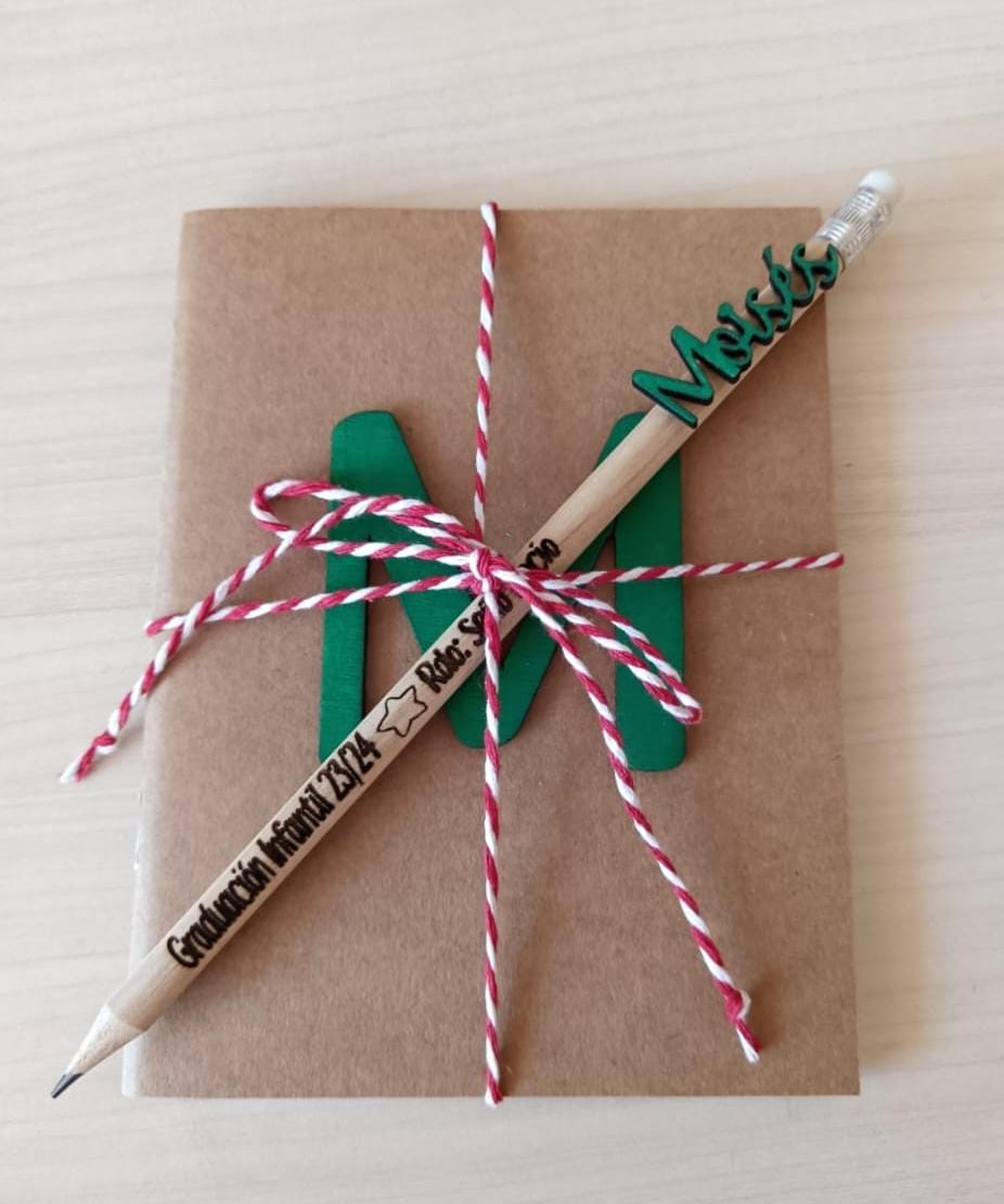 Pack libreta + lápiz personalizados Madera