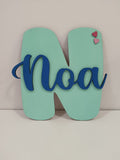 Inicial con nombre Madera